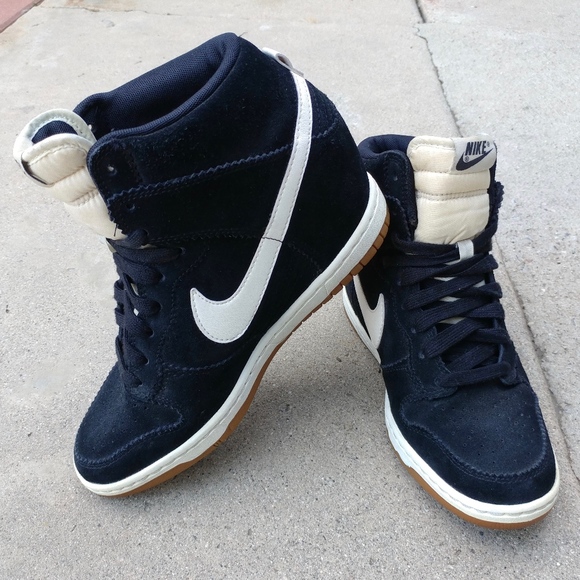 nike wedge sneakers size 9